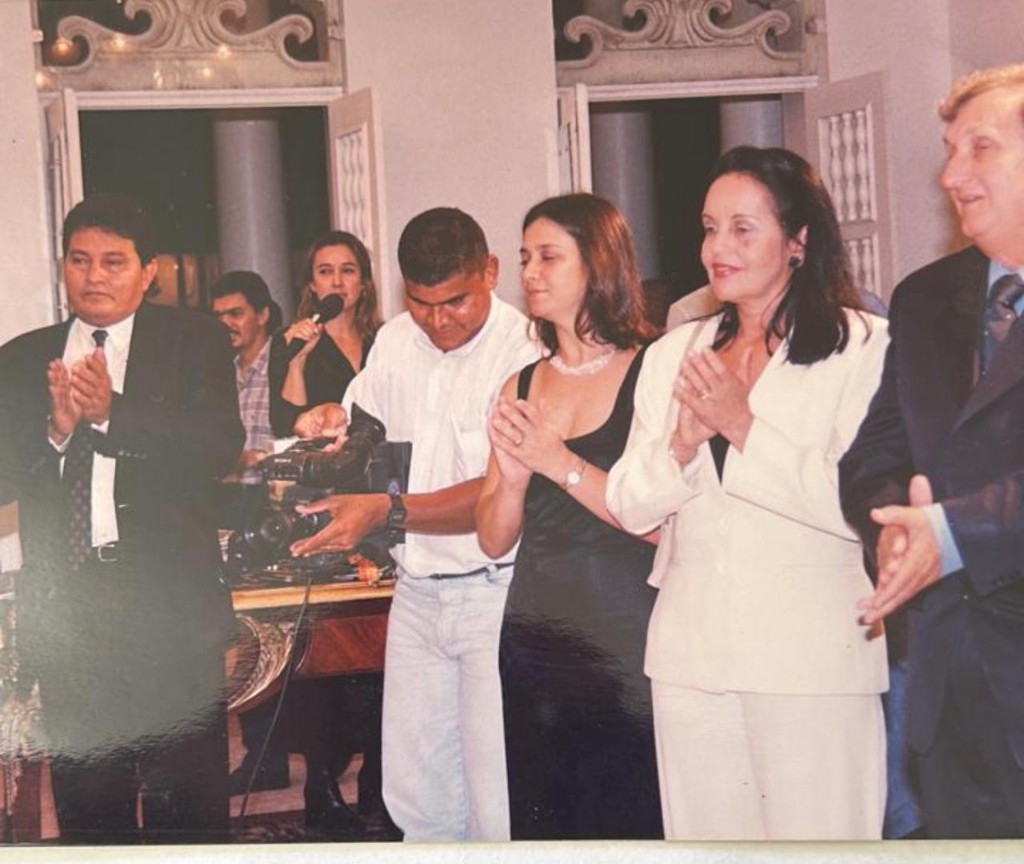 Baile de Formatura no Palácio de Karnak — alunos do Programa Zero Analfabetos da Agespisa. A única empresa do Piauí que zerou o analfabetismo entre seus funcionários. Educação é o único instrumento que transforma a sociedade de verdade.